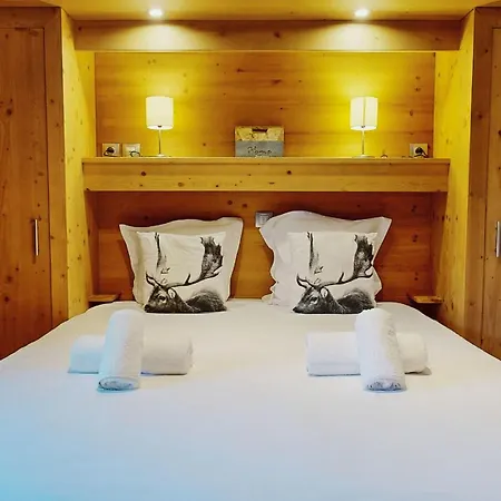 Foot Of Slopes, South Terrasse, 6 Pers La Plagne